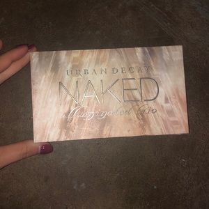 Urban decay illuminated trio